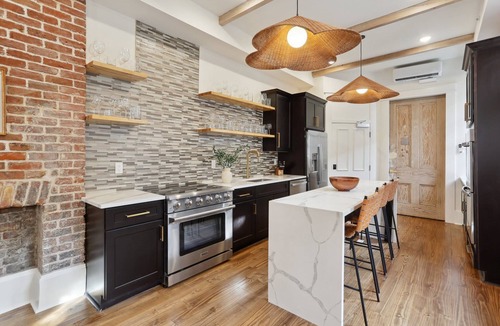 Arts/Warehouse District House | Private 1840's Boutique Hotel - Sleeps 28