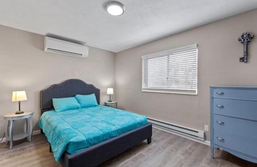 Tower Grove South Apartment | Private 1BR for Two on Morganford
