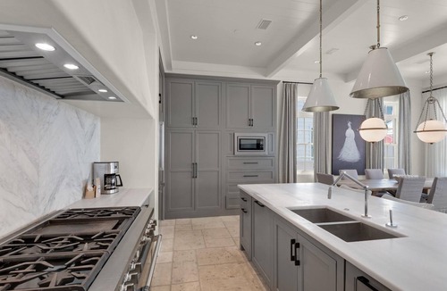 Rosemary Beach House | PRIVATE BEACH ACCESS-Private Pool-Spectacular Getaway Retreat-5 Bedrooms-Bikes