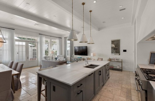 Rosemary Beach House | PRIVATE BEACH ACCESS-Private Pool-Spectacular Getaway Retreat-5 Bedrooms-Bikes