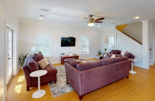 Ocean Springs House | Private Beach-Gulf Front, Pet-Friendly, Breathtaking Sunsets, Cotton Candy Skies
