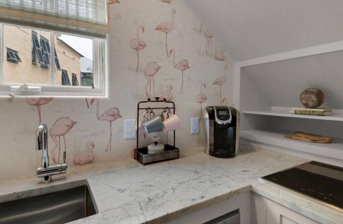 Rosemary Beach Cottage | PRIVATE BEACH/POOL ACCESS-Gulf Side Pied-a-Terre-Steps to the Beach-2 Bikes