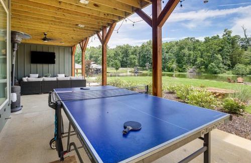Shelby House | Private Boat Launch & Dock! Huge Lay Lake Retreat