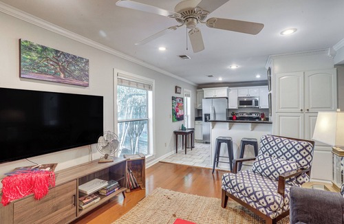 Oxford Condo | Private Deck, 1 Block From The Square