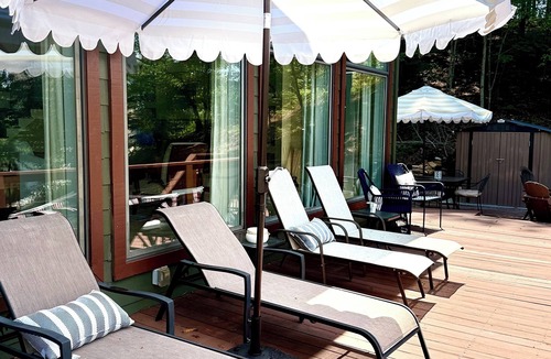 Dadeville House | Private dock & cove, lily pad and kayaks! Complimentary early check-in available