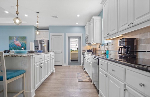 Crystal Beach House | Private Heated Pool & Hot Tub ~ Ocean View ~ King Beds ~ Quiet & Peaceful