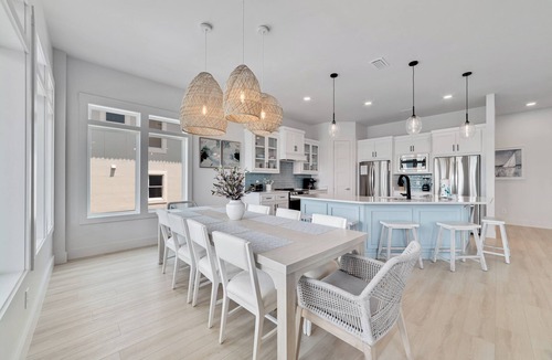 Gulf Shores House | PRIVATE LUXURY HOUSE, COMMUNITY POOL, WATERFRONT ON LITTLE LAGOON!