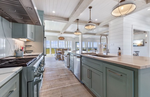 Alligator Point House | PRIVATE LUXURY BEACHFRONT HOME!