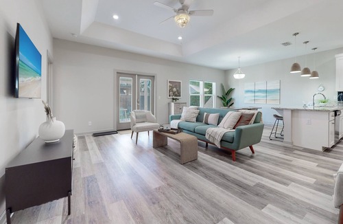 Riviera Beach House | Private Patio | Minutes to Beach! | FLPCB88