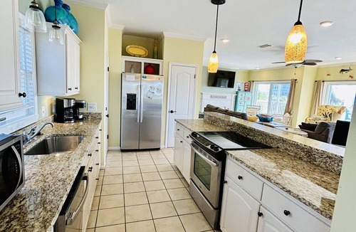 Treasure Beach Village House | Private Pool, 3 bed/2.5 bath, SGI Plantation, Pet Friendly