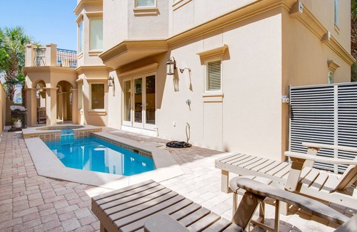 Fort Walton Beach - Destin House | Private Pool and Hot Tub ~ Steps to the Beach ~ Open Living Area ~ Balcony