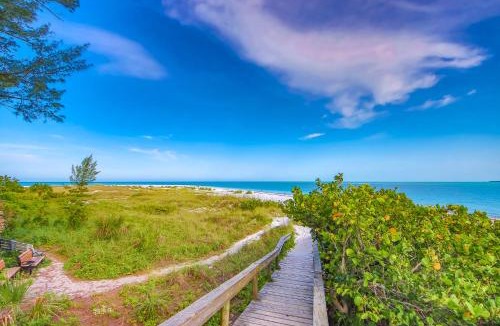 Anna Maria House | Private Pool - Fern Cottage by SeaBreeze Vacation
