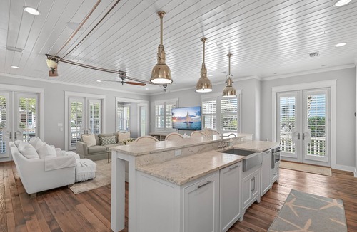 WaterSound Beach House | Private Pool - Main and Carriage - All En Suite - Private Beach and Amenities