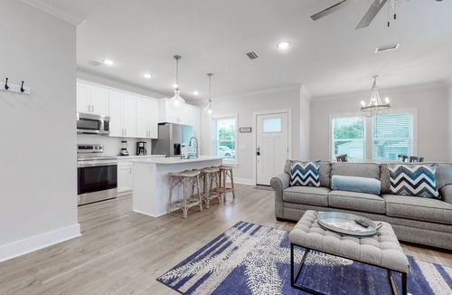 Riviera Beach House | Private Pool, Tanning Ledge/Pet-Friendly/Golf Cart Friendly/FLPCB8