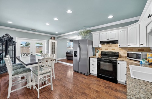 Laguna Beach Estates House | Private Pool | Steps To Beach | Fenced Backyard | FLPCB74