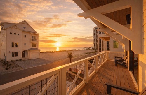 Biltmore Beach House | 🌊 Private Pool | Gulf Views | 5 King En suites | Bonfires | Beach Service 🏝️