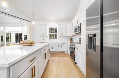 Arlington House | Private, Quiet Pool Retreat Near Mayo, Brooks Rehab & Beaches-2550 SF Luxe Stay
