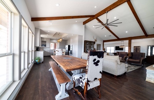 Lampasas House | Private Ranch Getaway Near Lampasas 3BR Lodge Game Room Fishing Wildlife & Views