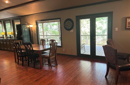 Gilmer House | Private retreat with 30 acre fishing lake. 3 miles from Barnwell Mountain