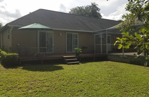 Crawfordville Resort | Private room ∙ 4 guests