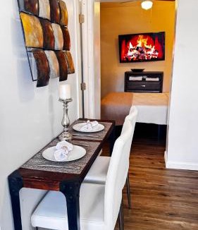 Pompano Beach Apartment | Private Suite Apartment 3 Miles to the Beach