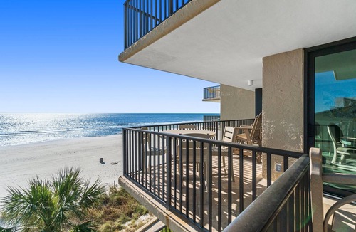 Crescent Beach Condo | PW405! LUXURY Gulf Front Condo! FREE Beach Chairs!
