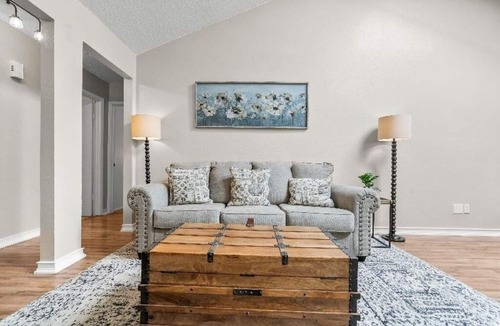 Panther Creek House | Quaint 3-bedroom house with AC in charming Spring