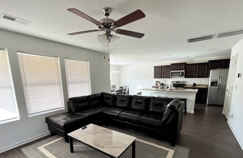 Fultondale House | Quaint 4-bedroom home with garage and driveway parking