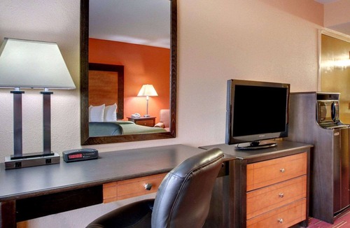 Richland Hotel | Quality Inn Richland - Jackson South