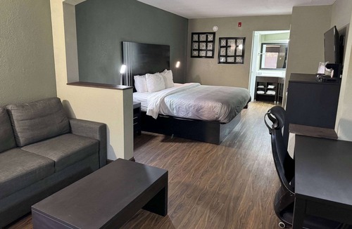 Bay VIew Addition Hotel | Quality Inn & Suites near Panama City Beach