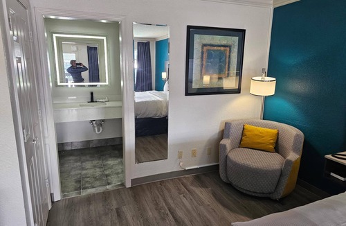 Metairie Hotel | Quality Inn & Suites