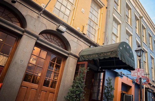 French Quarter Hotel | Quarter House Suites