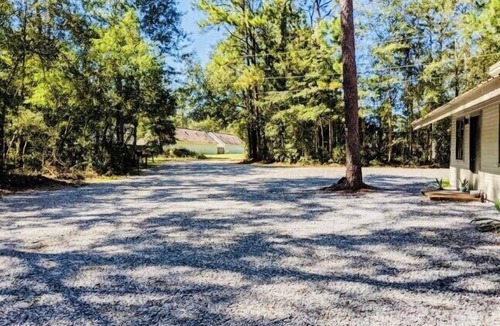 Folsom Apartment | Quiet country Apartment
