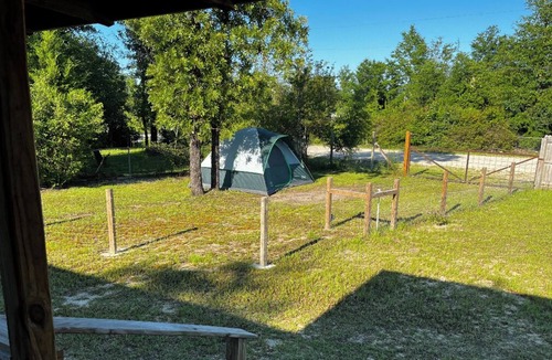 Youngstown RV Rental | Quiet County RV Lot private entrance & Fenced