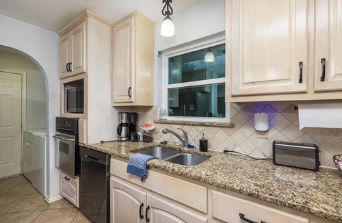 West Arlington House | Quiet, peacful, private 4-bedroom house with large backyard and patio space.