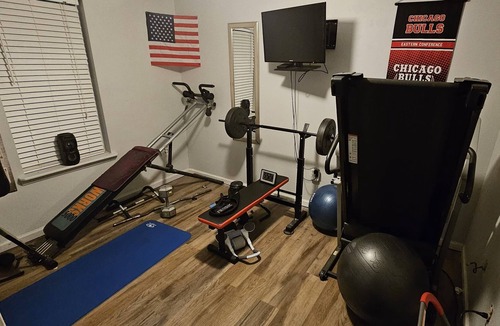 DeRidder House | Quiet room ideal for traveling professional.