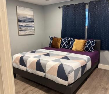 South Central Houston Apartment | Quirky Museum District Apartment in Prime Location