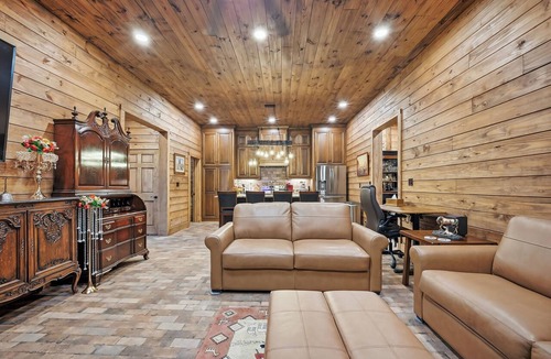 Folsom Apartment | Raka Ranch 70 Acre Woodland Retreat Private Just For You!