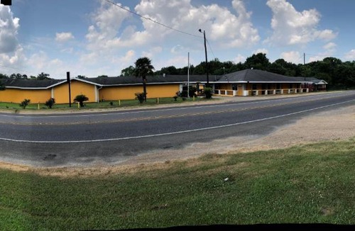 Effie Hotel | Ranch House Motel