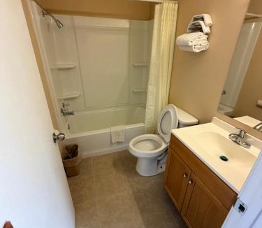Effie Hotel | Ranch House Motel