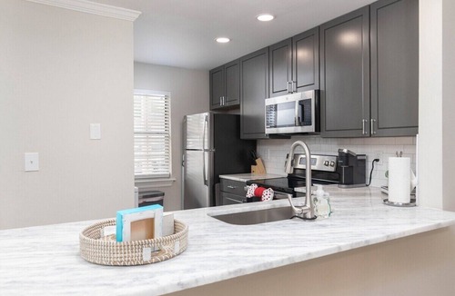 Oxford Condo | Rebel Play and Stay