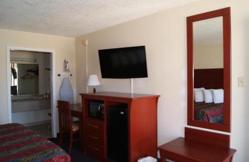 Natchez Hotel | Red Carpet Inn - Natchez