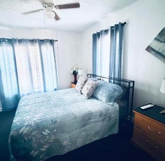 Alexandria House | Red Door Lodge of Alexandria 2-Bedrooms 1-Bath