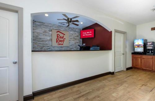 Columbus Hotel | Red Roof Inn Columbus, MS