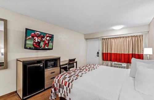 Greater Belhaven Hotel | Red Roof Inn Jackson Downtown - Fairgrounds