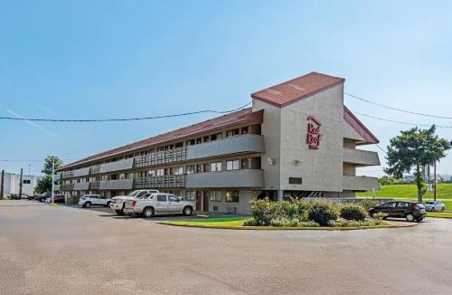Greater Belhaven Hotel | Red Roof Inn Jackson Downtown - Fairgrounds