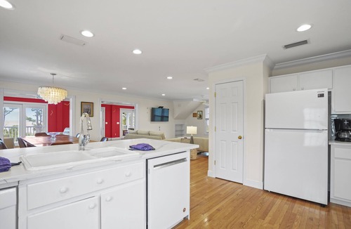 Indian Pass House | Redbird Beach: 7BR Beachfront Home- Priv. Pool, Pet Friendly, Sleeps 23!