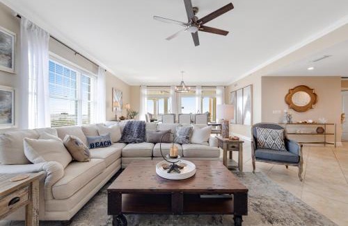 Upper Grand Lagoon Apartment | Reflections at Bay Point 401