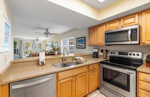 Pensacola Beach Condo | Regency Towers #208W, beach chairs, umbrellas, new leather couches!