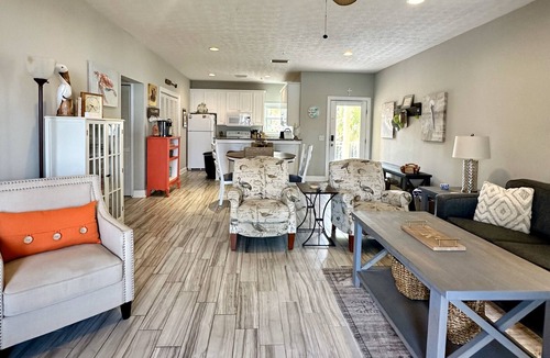 Bel Air Condo | Relax on the quiet side of PCB. Beautiful views, 4 minute walk to the Gulf.